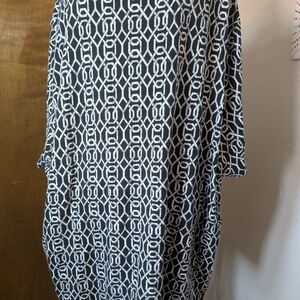 Geometric Black & White Knit Top